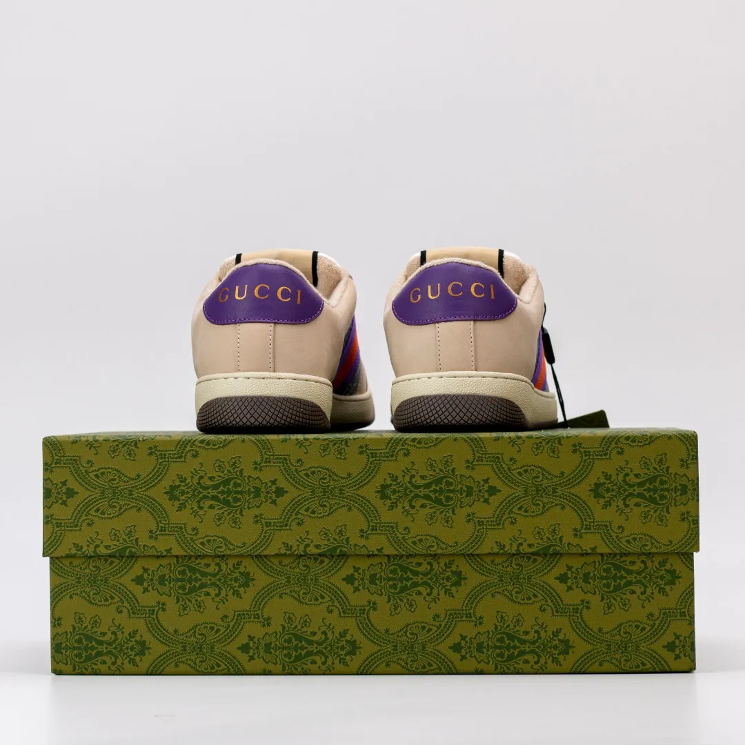 Factory price 580 [Higher version] GUCCI casual sports distressed small dirty shoes, polished cowhide fabric, hand-made distressed effect!  Original terry cloth, delicate, soft, comfortable and breathable. Privately molded steel-stamped two-color original TPU outsole (lower layer is wider, upper layer is narrower) to differentiate the wrong version of the outsole in the market. Fabric, material, outsole, detail comparison SIZE: 34-41, 38-45 regular size (women's 34, 41, men's 38, 45 customized, non-returnable and non-exchangeable) (women's colors and men's models need to be customized)